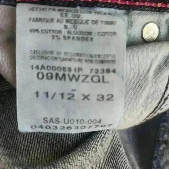 Wrangler Bootcut Jeans - Picture 4 of 5